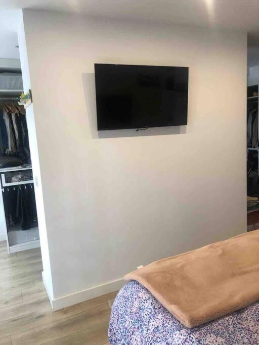 Apartamento A 100Metros De La Playa De San Lorenzo Gijón Exteriér fotografie