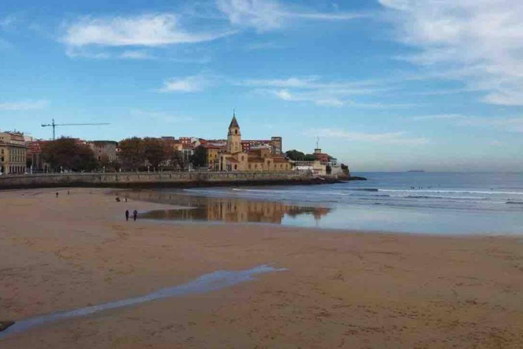 Apartamento A 100Metros De La Playa De San Lorenzo Gijón Exteriér fotografie