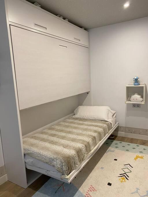 Apartamento A 100Metros De La Playa De San Lorenzo Gijón Exteriér fotografie