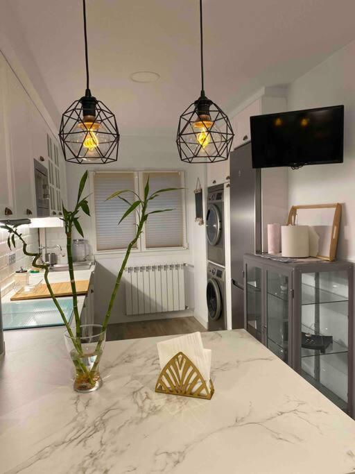 Apartamento A 100Metros De La Playa De San Lorenzo Gijón Exteriér fotografie